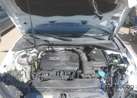 2015 Audi A3 1.8T Premium z USA, uszkodzony, nr VIN WAUACGFF9F1122033